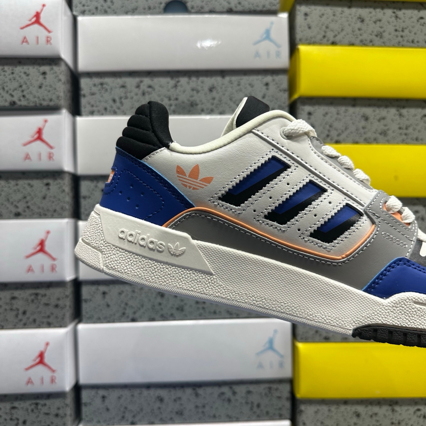 Adidas Drop Step Low 2.0 - White Blue
