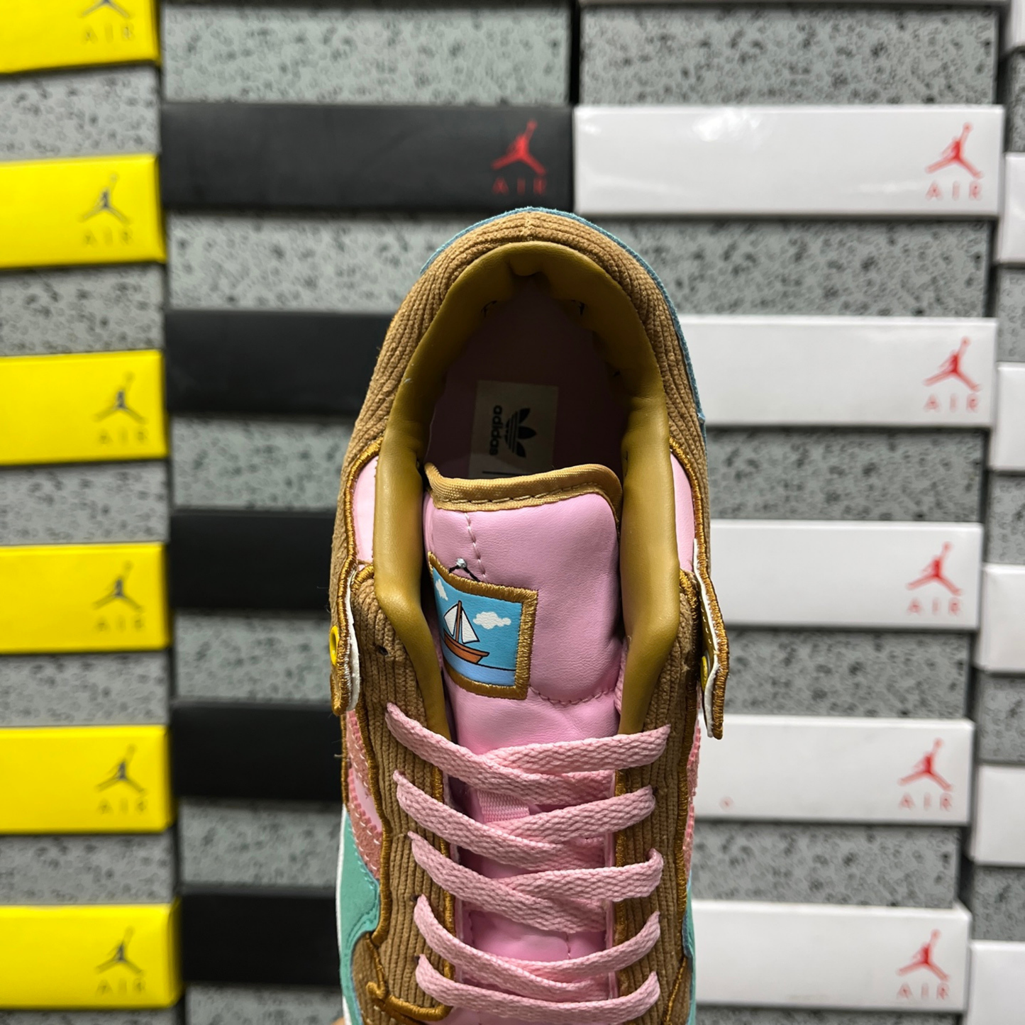 Adidas Forum Low x The Simpsons - Living Room
