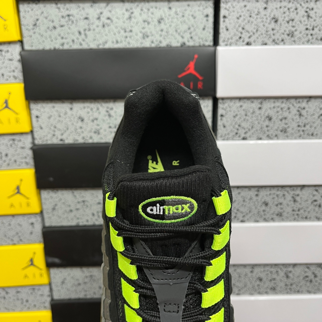 Air Max 95 - Black Neon