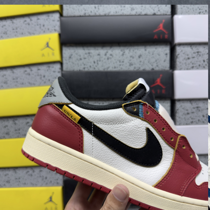 Union LA x Air Jordan 1 Retro Low OG - Chicago / Varsity Red
