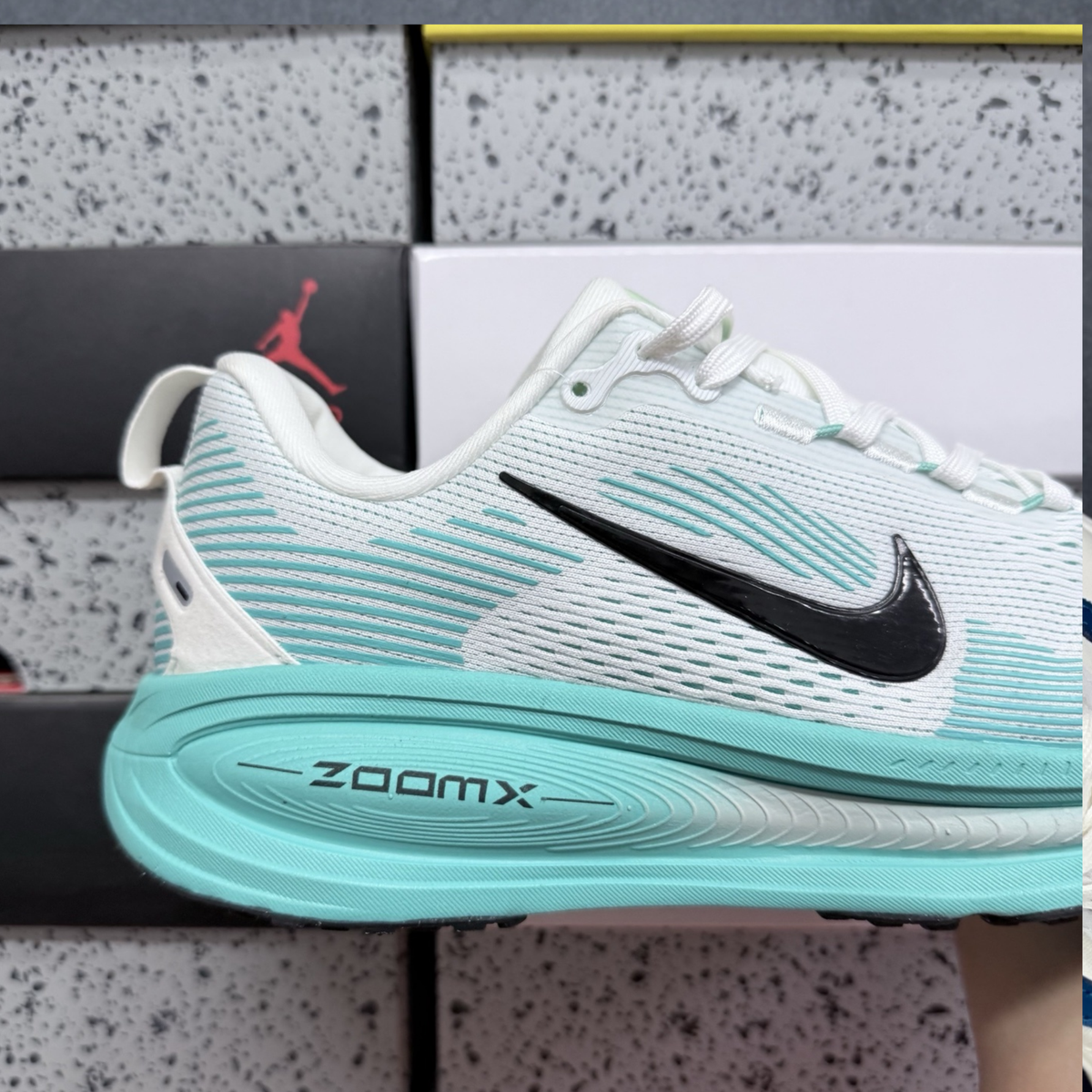 Nike Vomero 18 - Geode Teal