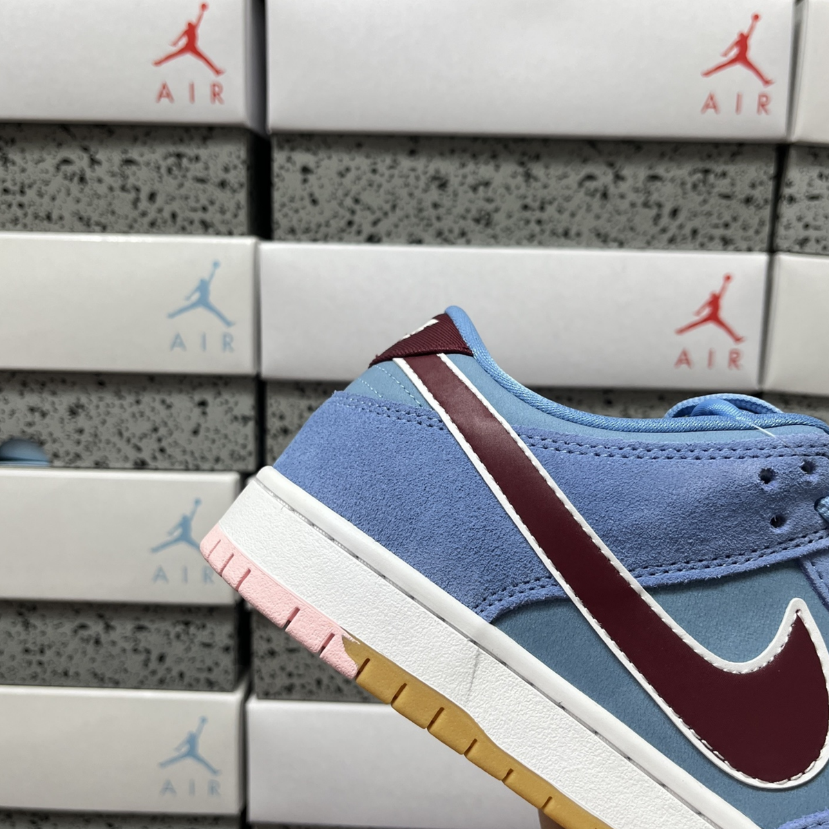 Nike Dunk Low Pro - Philadelphia Phillies
