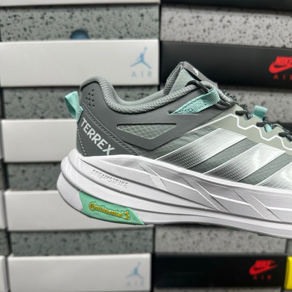 Adidas Terrex  Freehiker LT - Silver Green/Silver Metallic/Mint