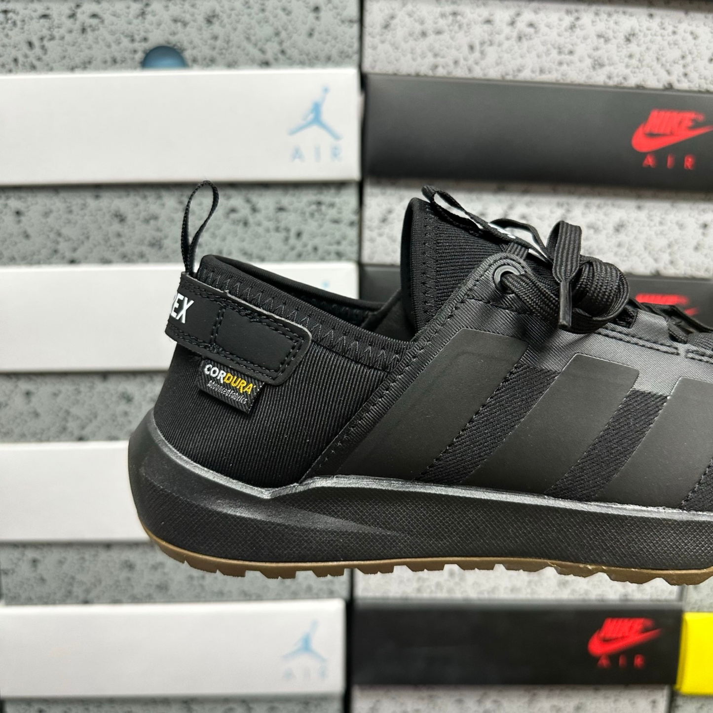 Adidas Terrex Daroga Cordura - Core Black/Gum