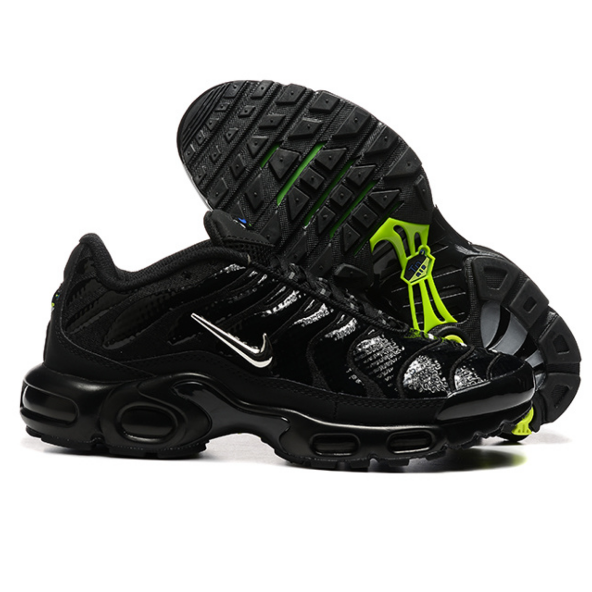 Nike Air Max Plus -  Black Chrome