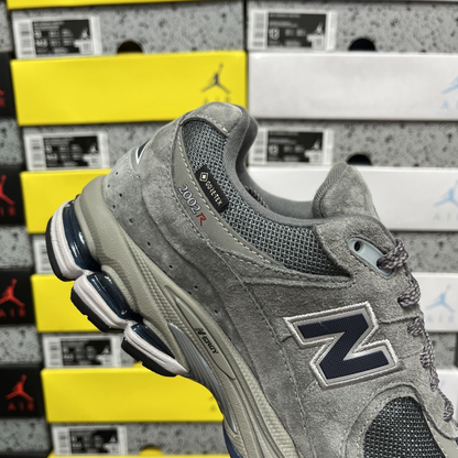 New Balance 2002R - Gore-Tex Castlerock Natural Indigo