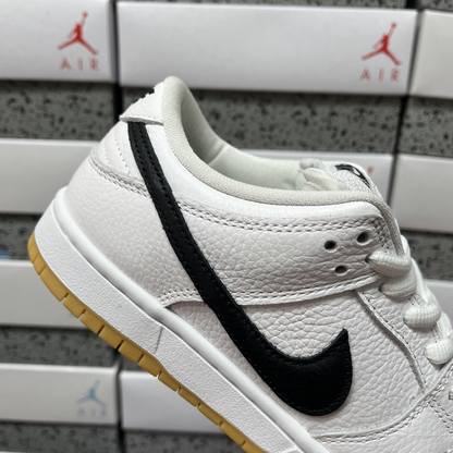 Nike SB Dunk Low Pro - White Gum