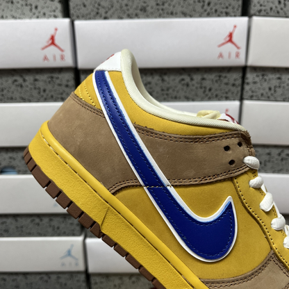 Nike Dunk Low SB Premium - Newcastle Brown Ale