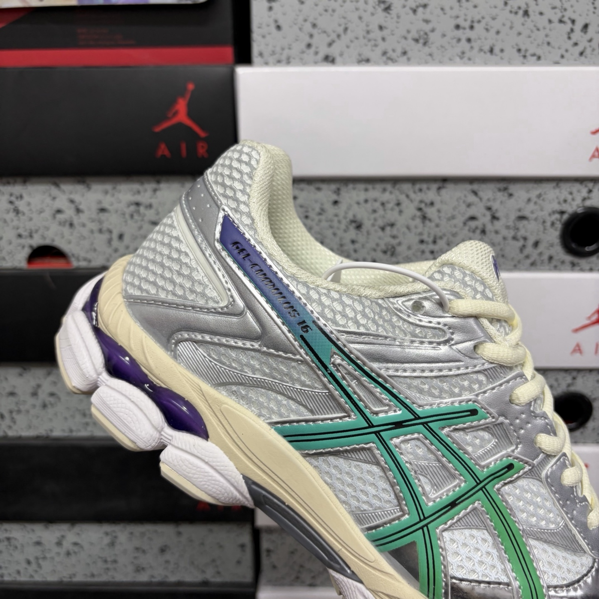 Asics Gel Cumulus 16 - Pure Silver Shamrock Green