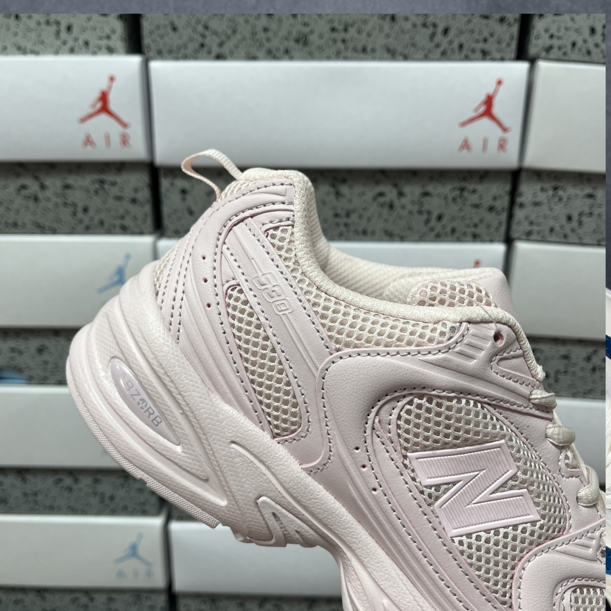 New Balance 530 - Rose Sugar