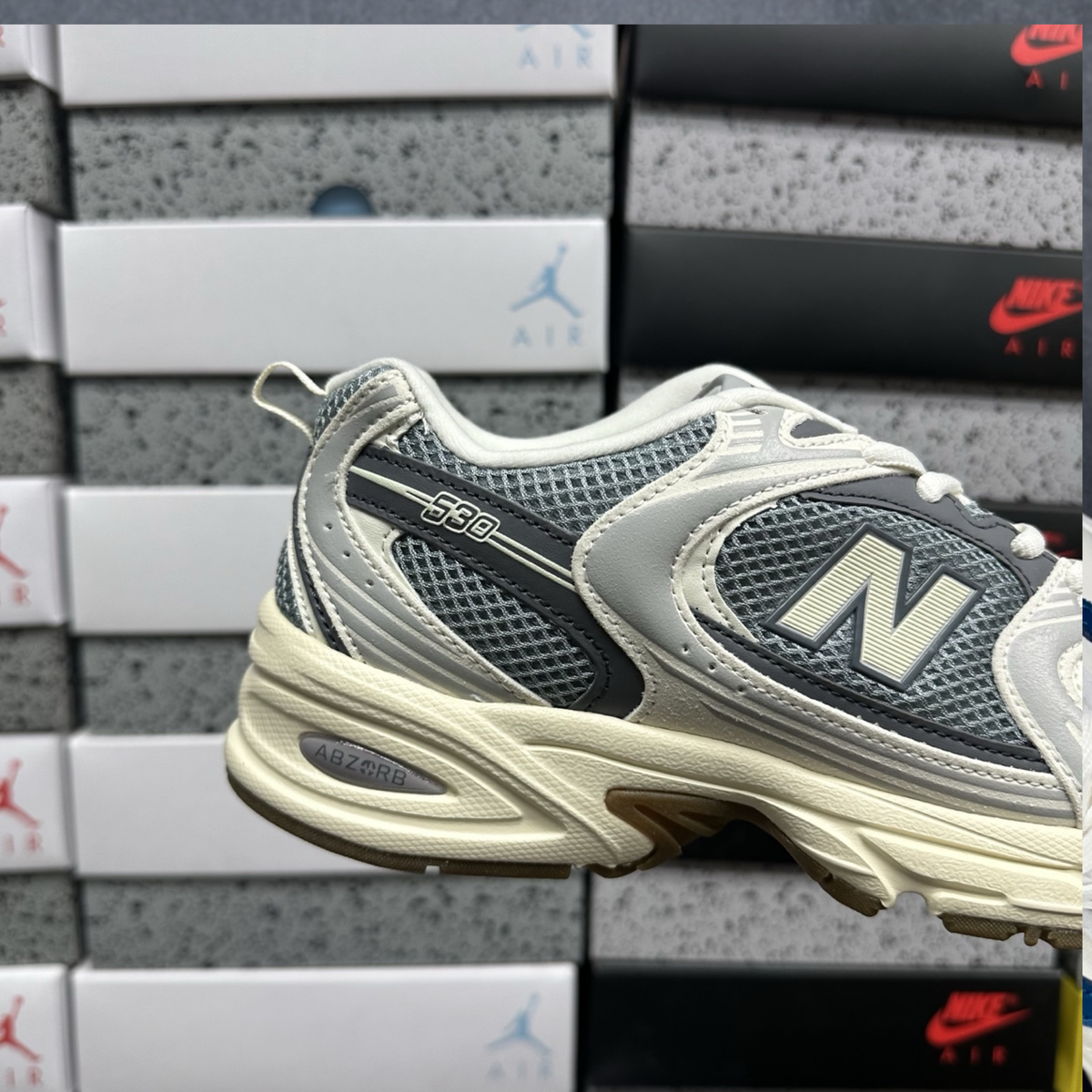 New Balance 530 - Grey White Off-White