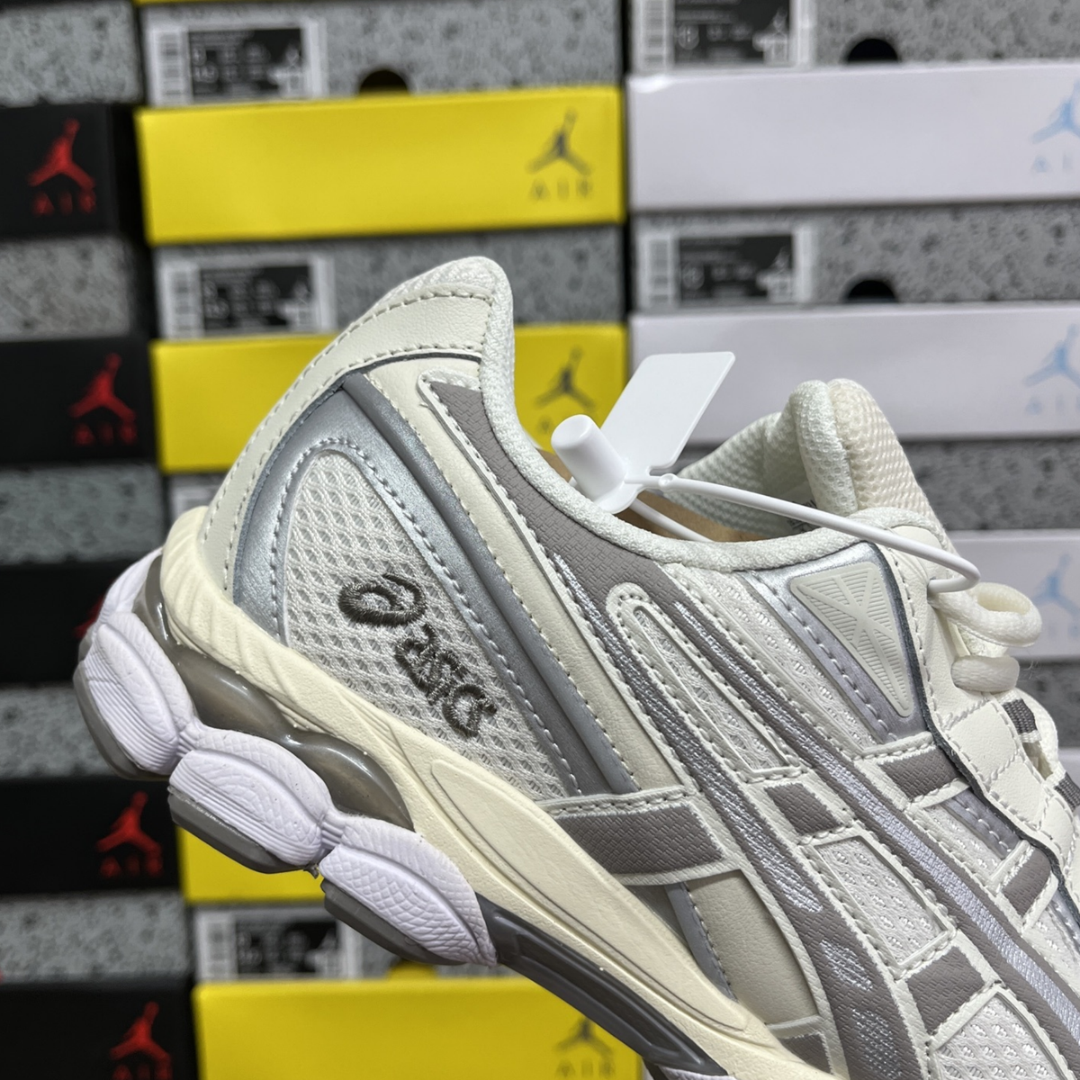 Asics Gel NYC 2055 - Cream Steeple Grey