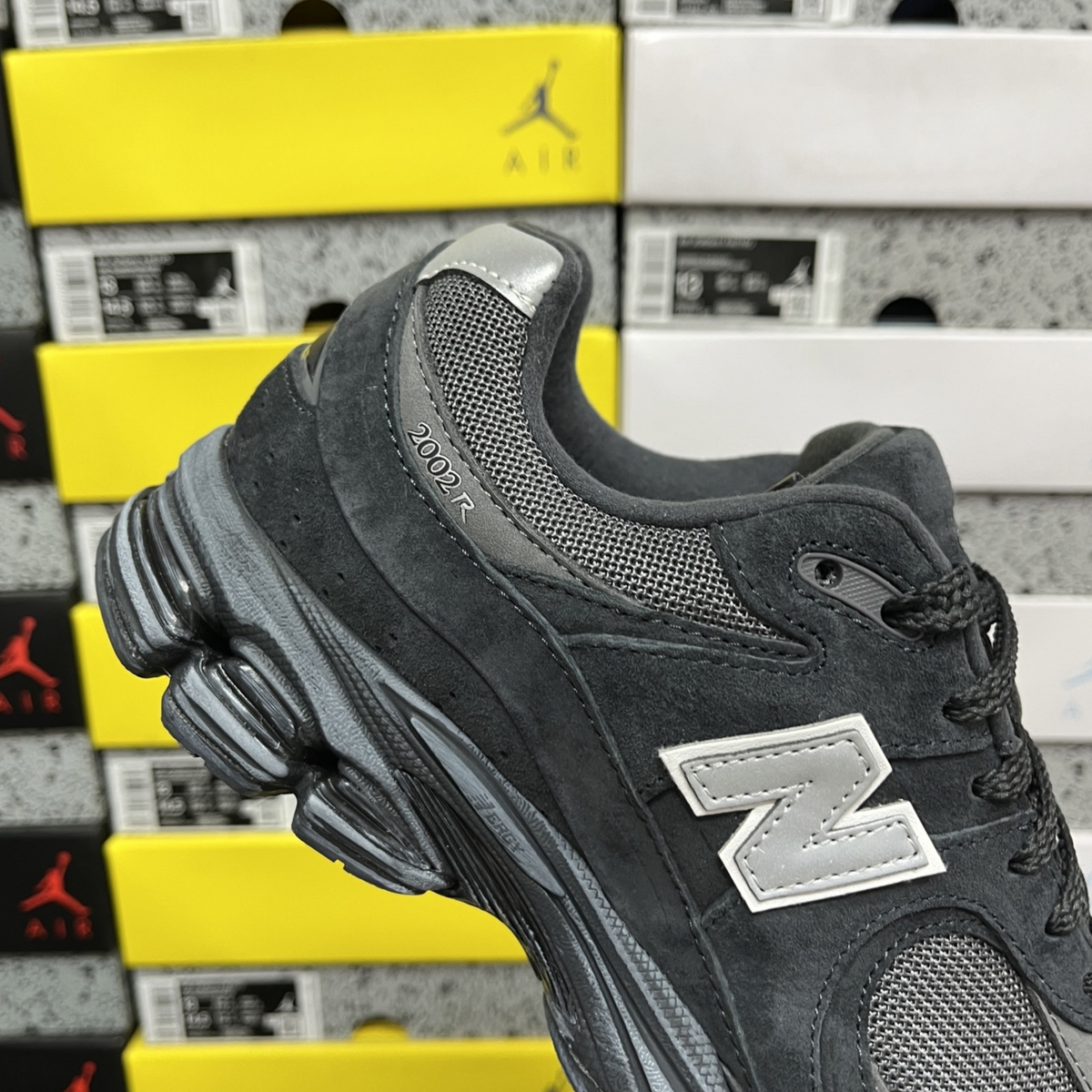 New Balance 2002R - Black Dark Grey