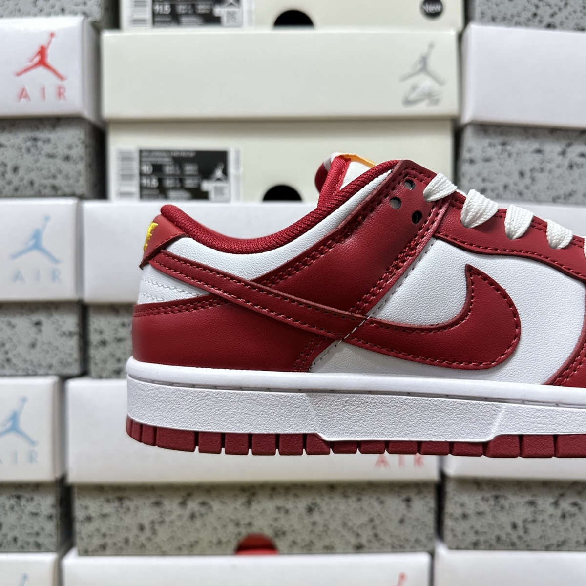 Nike Dunk Low - Gym Red