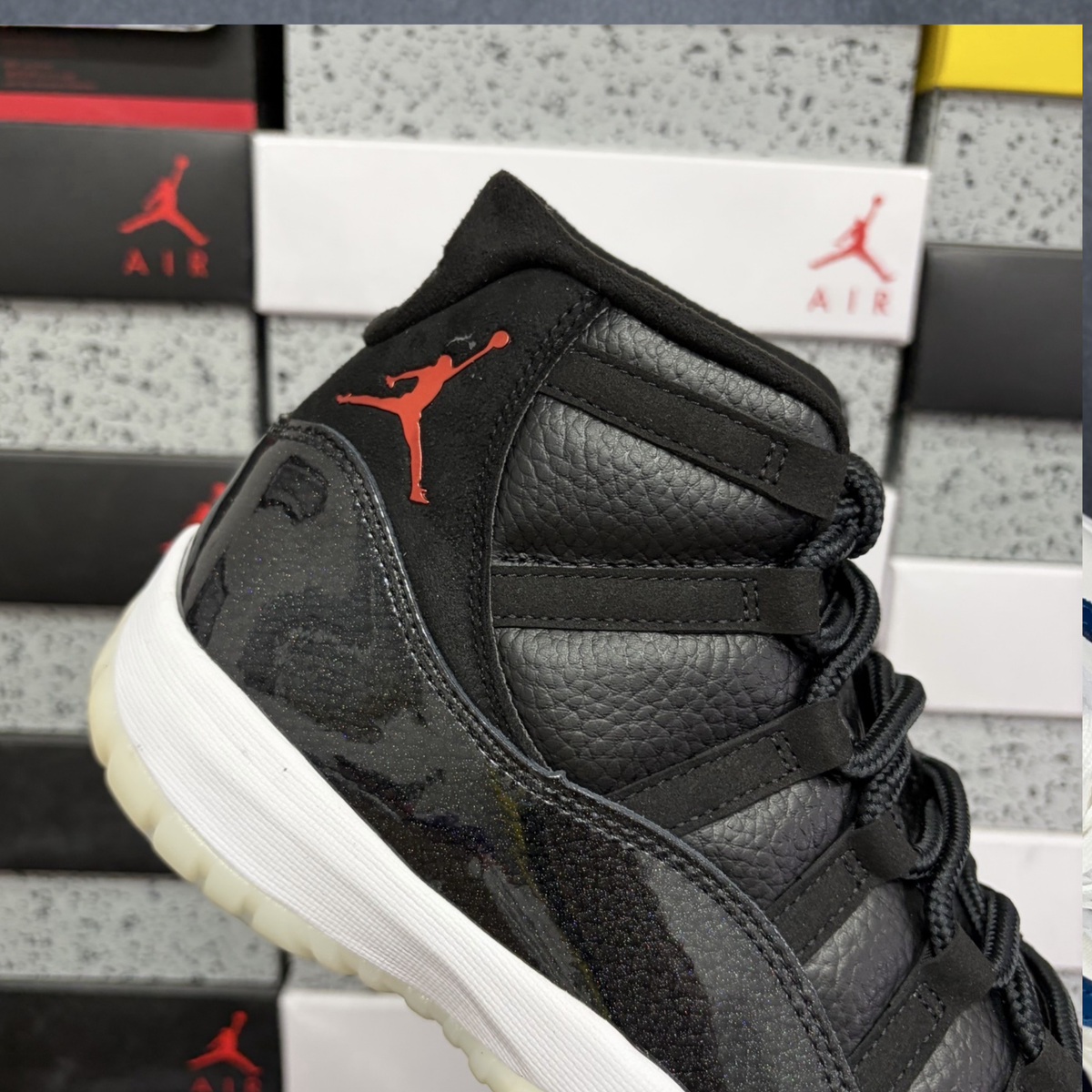 Air Jordan 11 Retro - 72-10