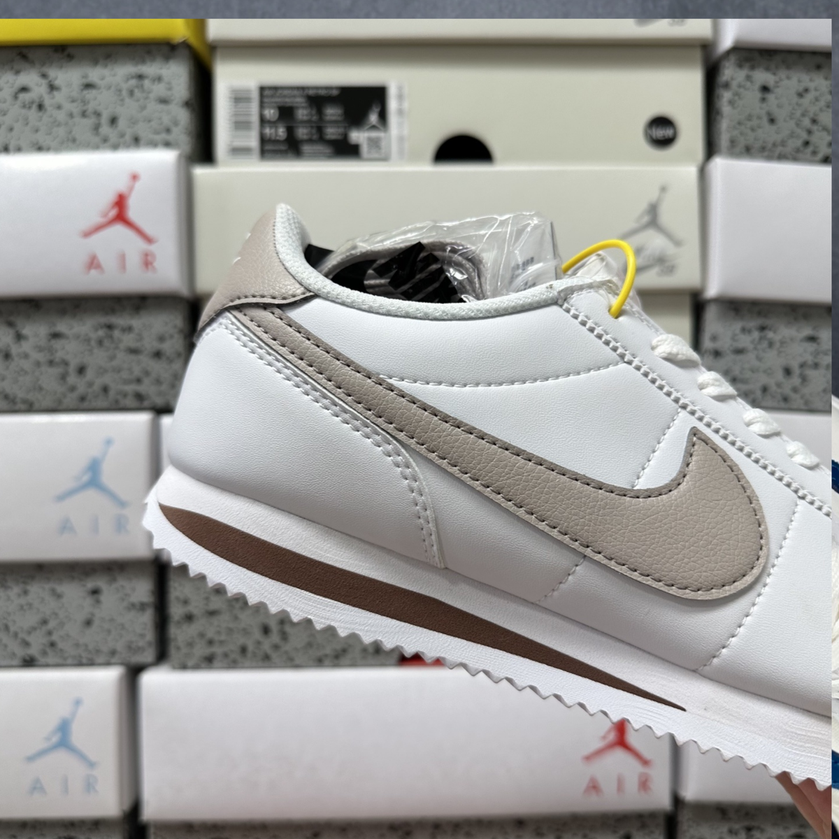 Nike Cortez - White Platinum Violet