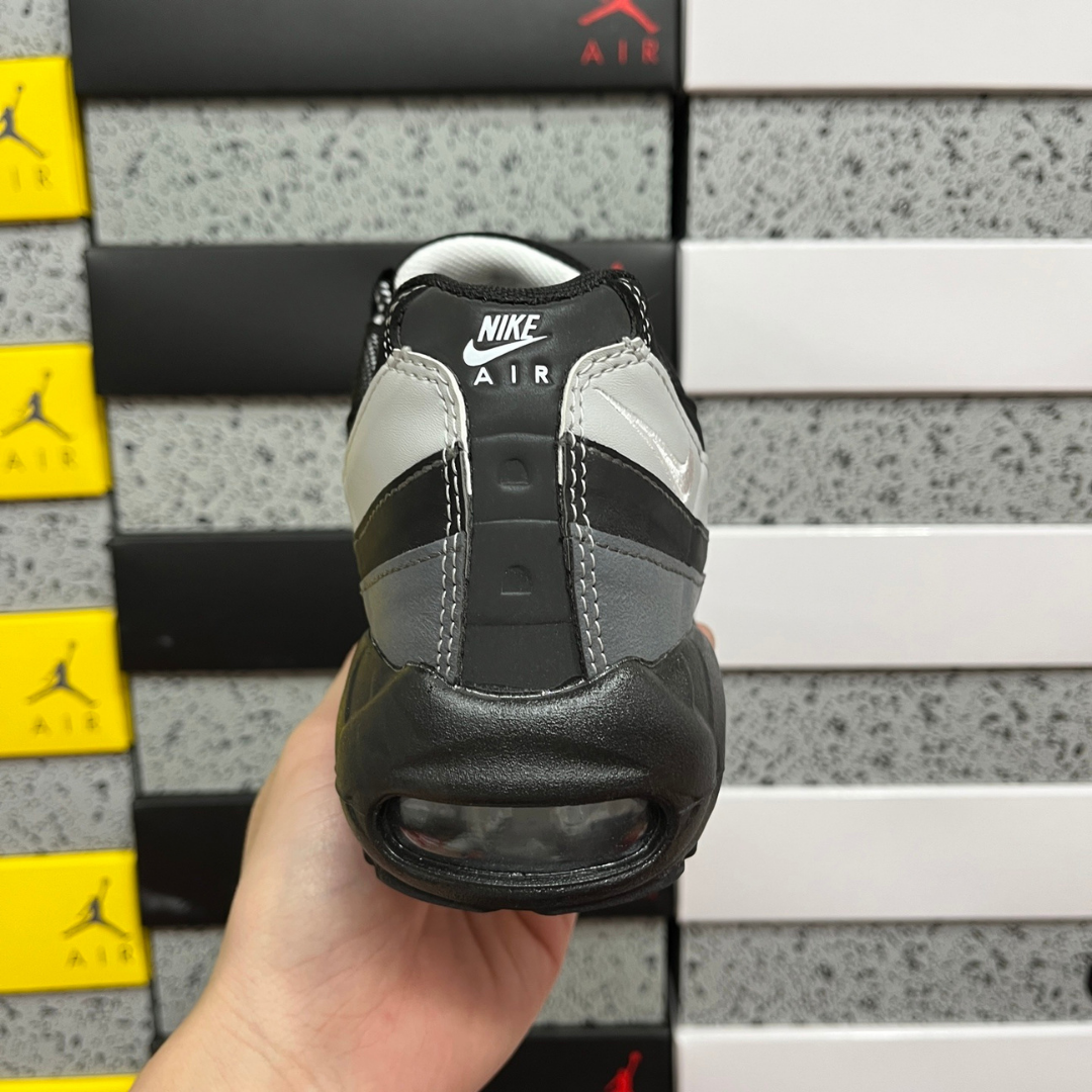 Air Max 95 - Shadow Smoke