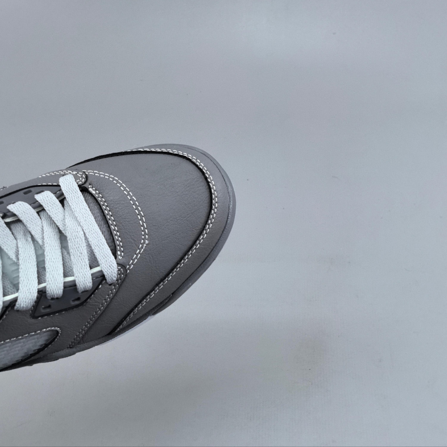 Air Jordan 5 - Wolf Grey