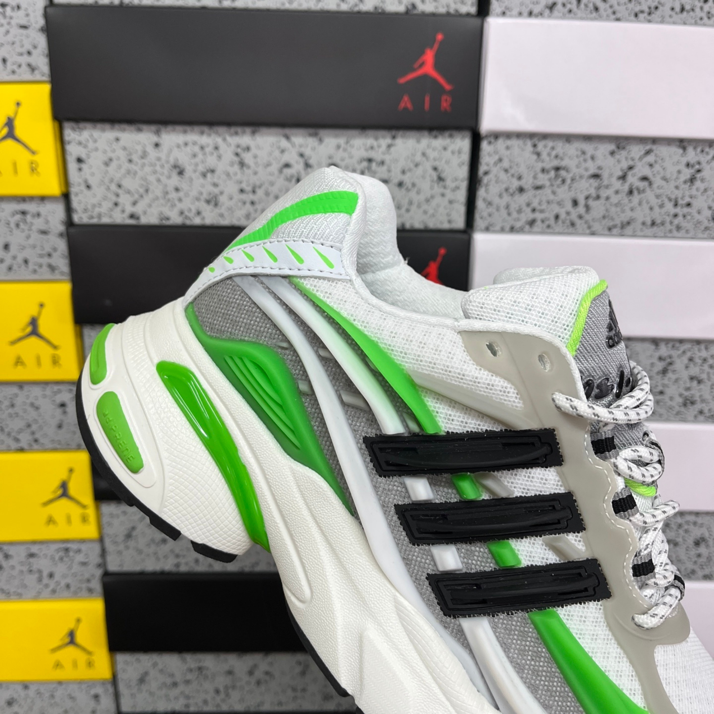 Pharrell Williams x Adidas Adistar Jellyfish  - Real Green