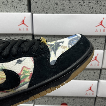 Supreme x Nike SB Dunk Low - Rammellzee