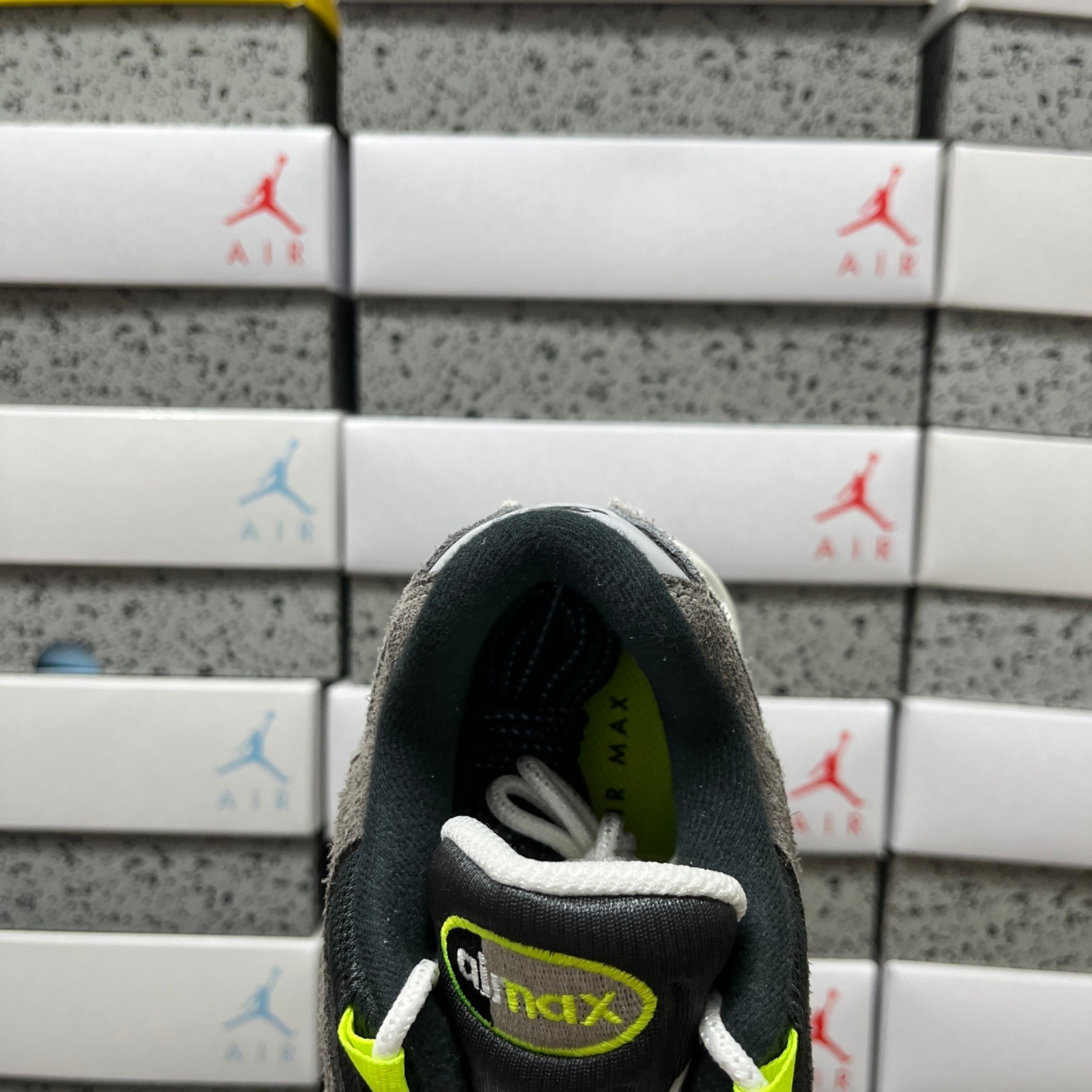 Air Max 95 - Reverse Neon
