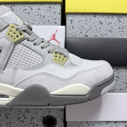 Air Jordan 4 Retro SE - Craft Photon Dust