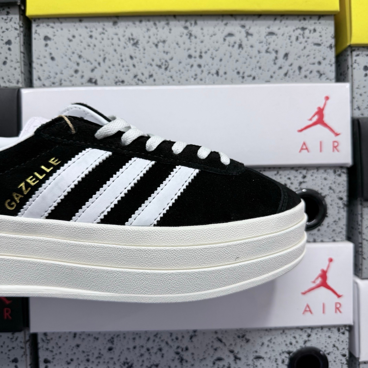 Adidas Gazelle Bold - Core Black Cloud White