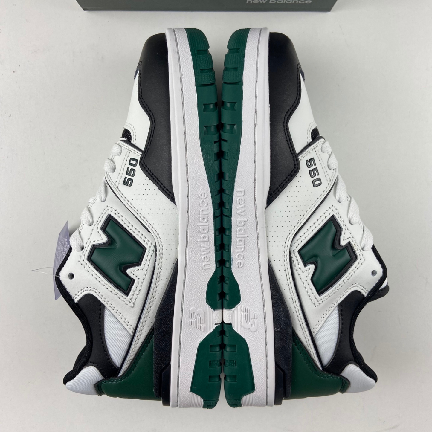 New Balance 550 - Pine Strike