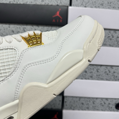 Air Jordan 4 Retro - Metallic Gold