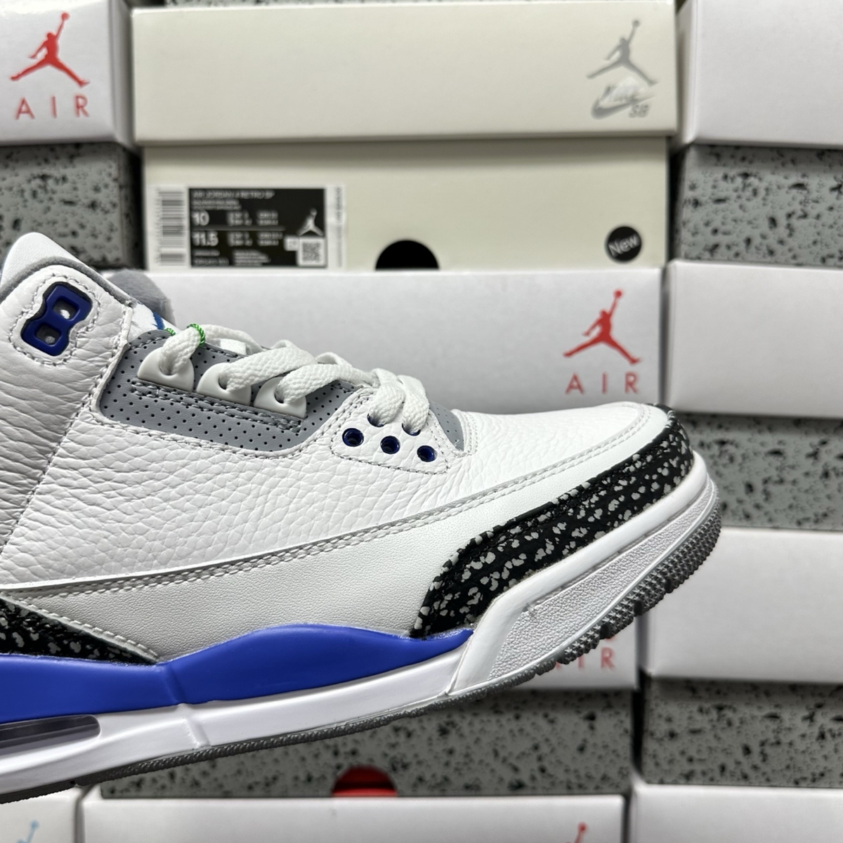 Air Jordan 3 Retro - Racer Blue