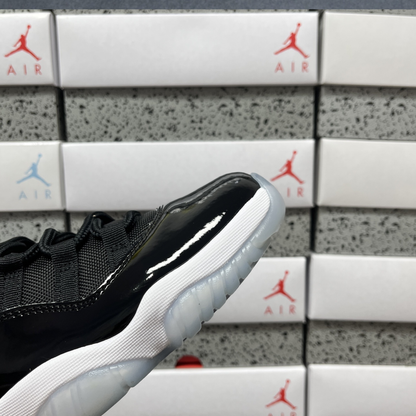 Air Jordan 11 Retro - Space Jam