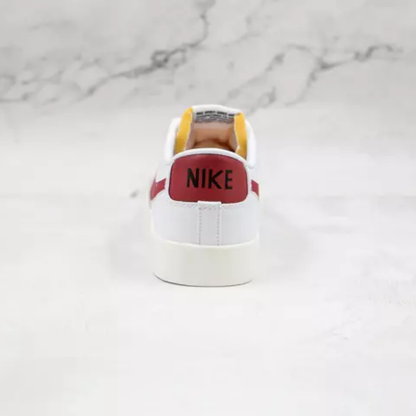 Nike Blazer Low '77  Vintage - White Team Red