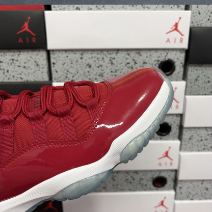 Air Jordan 11 Retro - Win Like '96