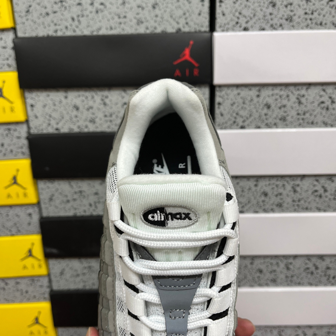 Air Max 95 - Grey Gradient