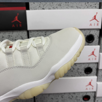 Air Jordan 11 Retro - Platinum Tint