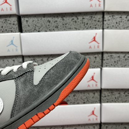 Nike Dunk Low Pro - Staple NYC Pigeon