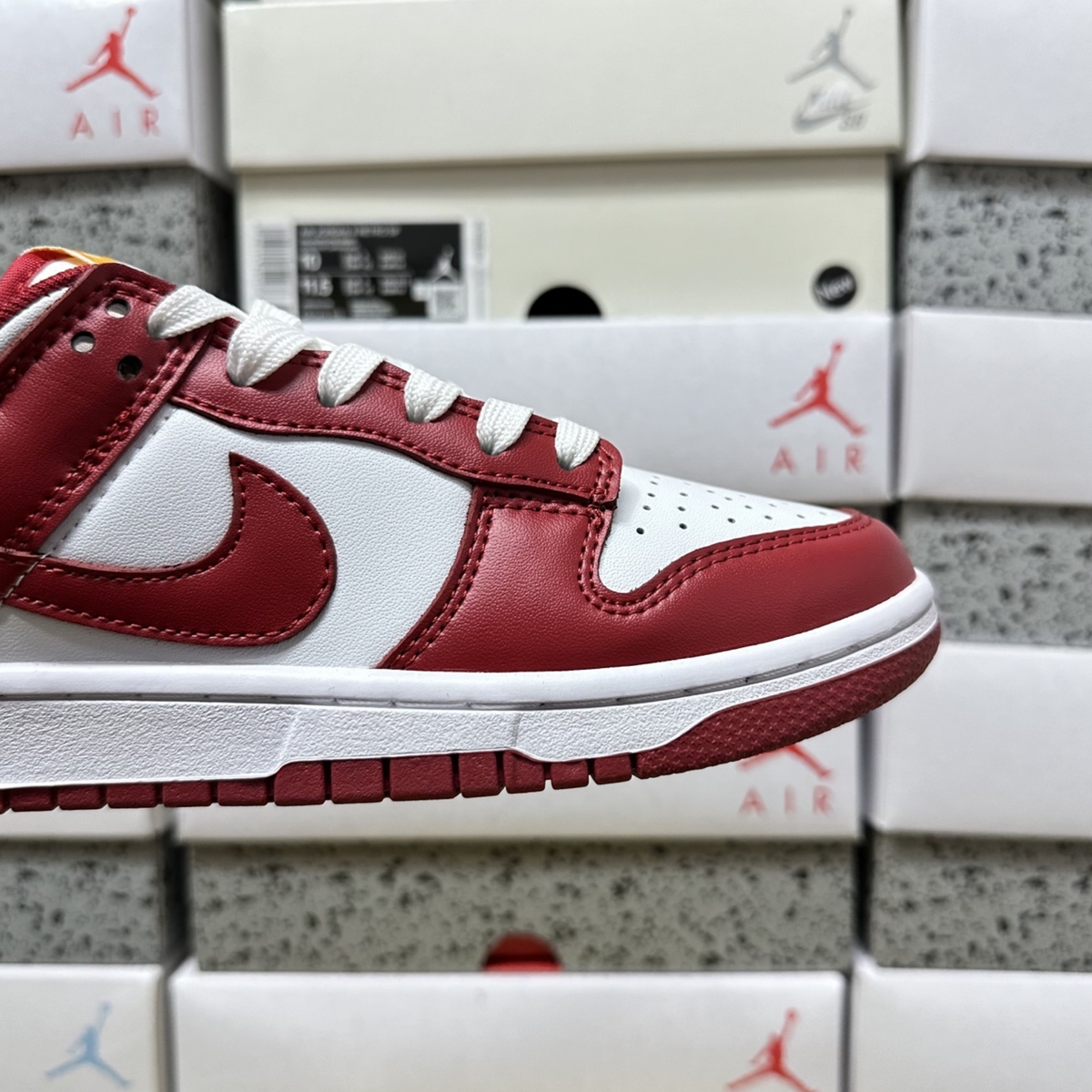 Nike Dunk Low - Gym Red