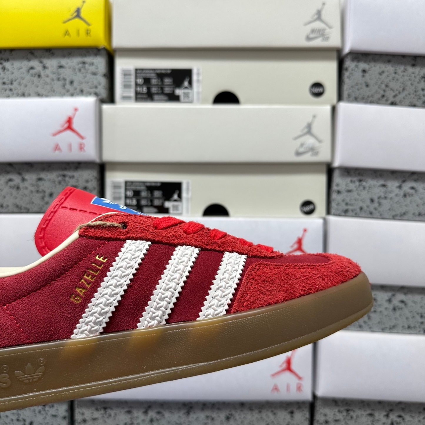 Adidas Gazelle Indoor - Better Scarlet