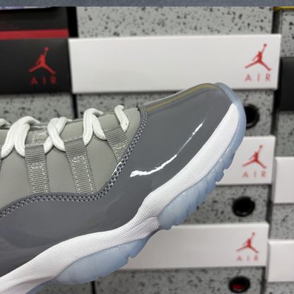 Air Jordan 11 Retro - Cool Grey