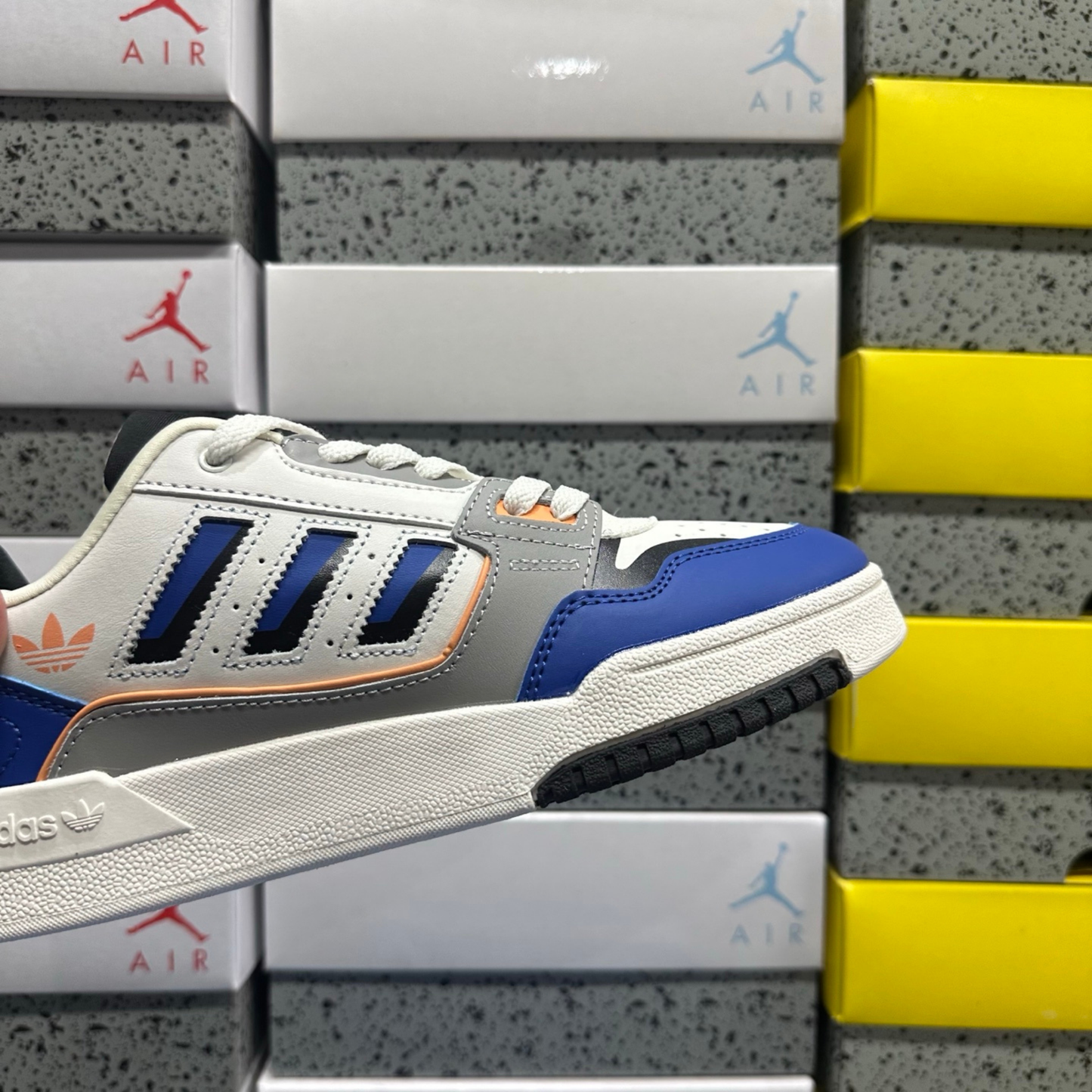 Adidas Drop Step Low 2.0 - White Blue