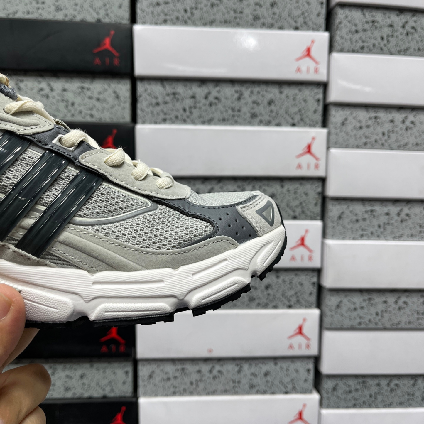 Adidas Response CL - Grey Three Core Black Grey Five