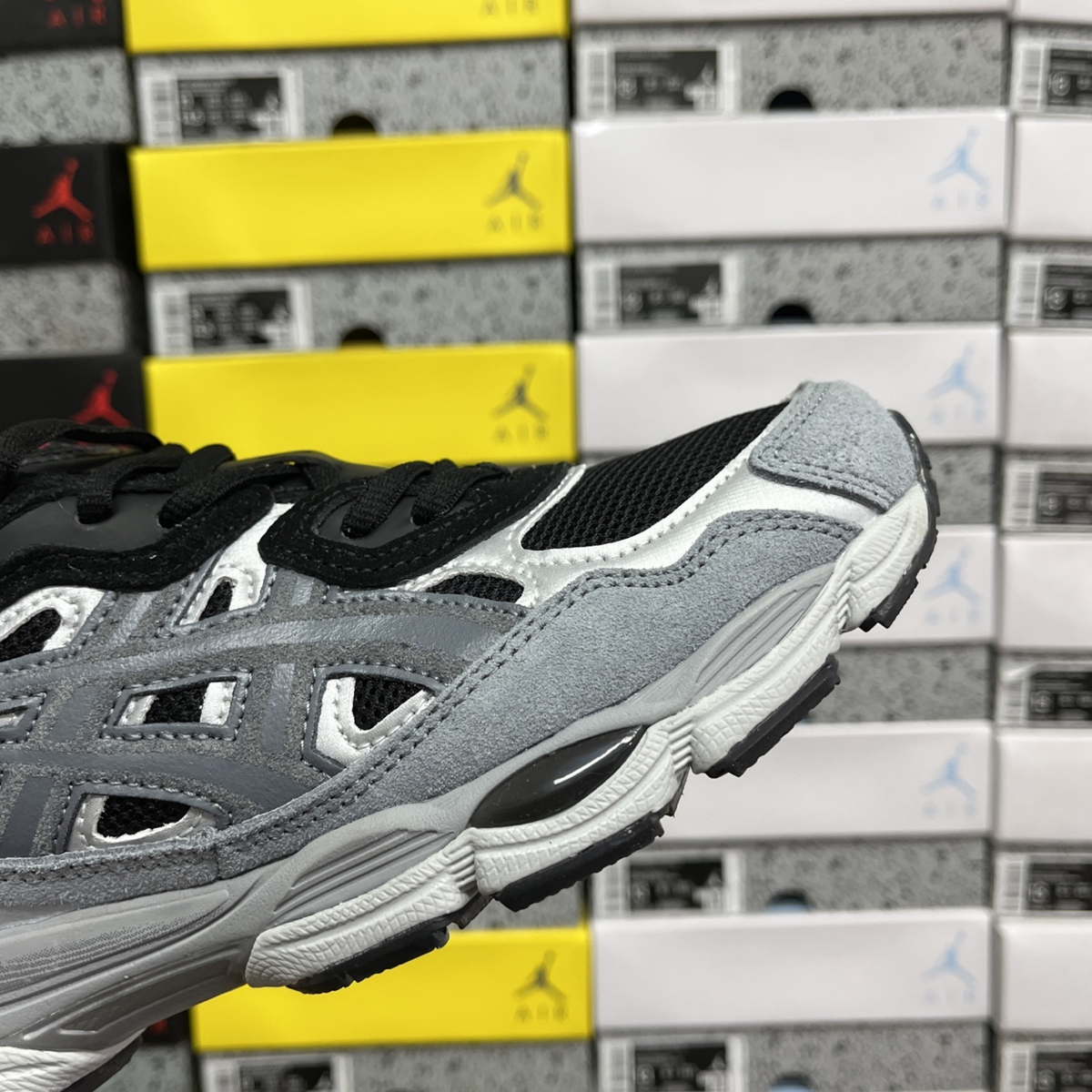 Asics Gel NYC - Black Fjord Grey