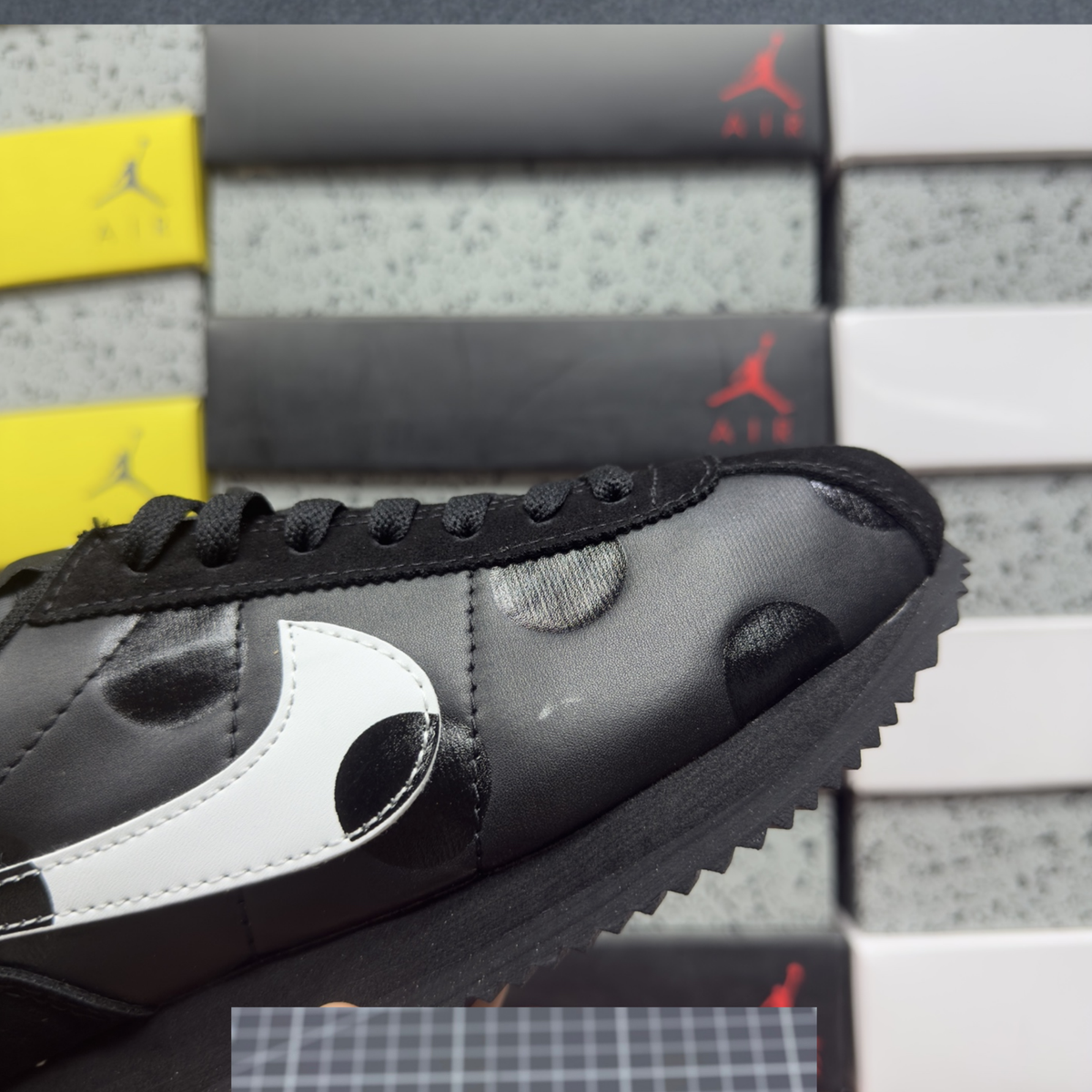Nike Cortez - Polka Dots Black White