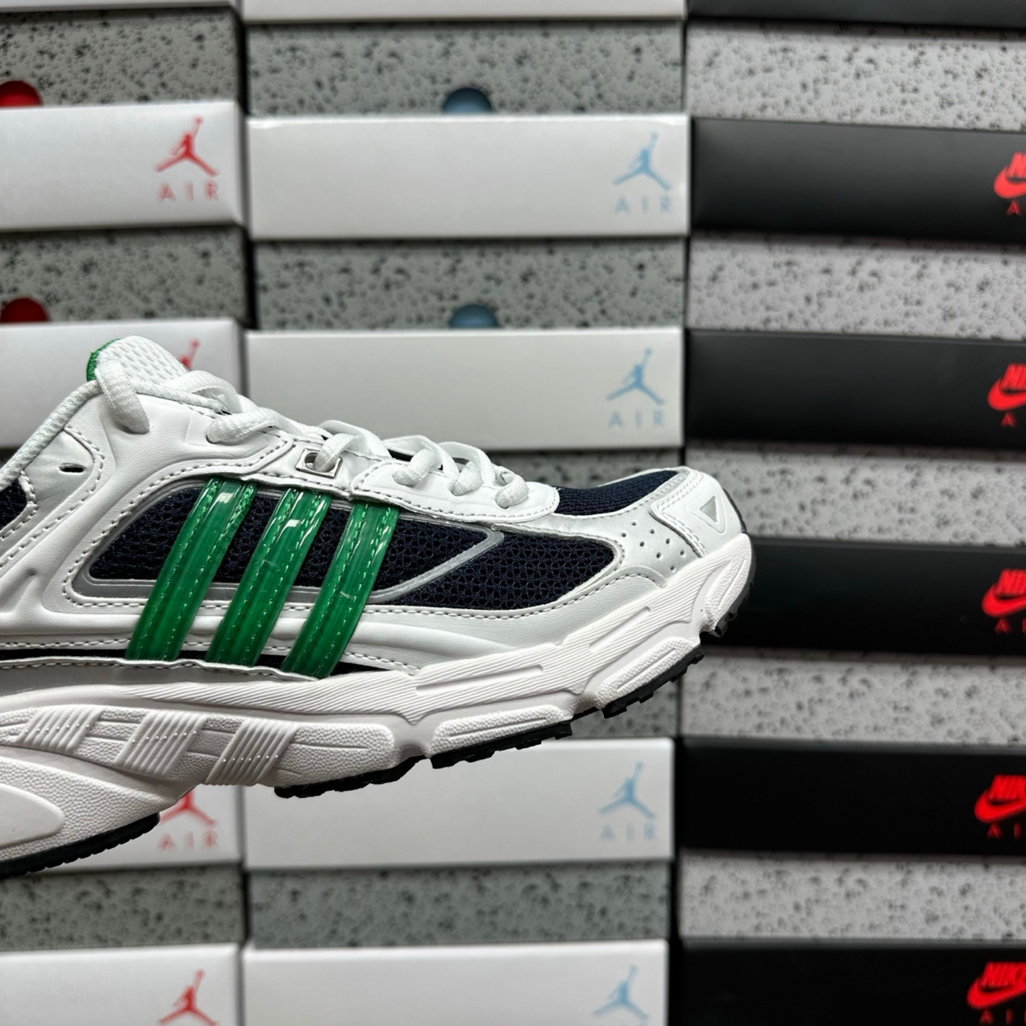 Adidas Response CL - White Green Collegiate Navy