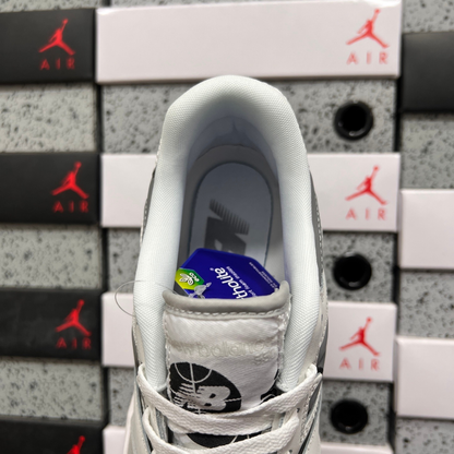 New Balance 550 - White/Grey