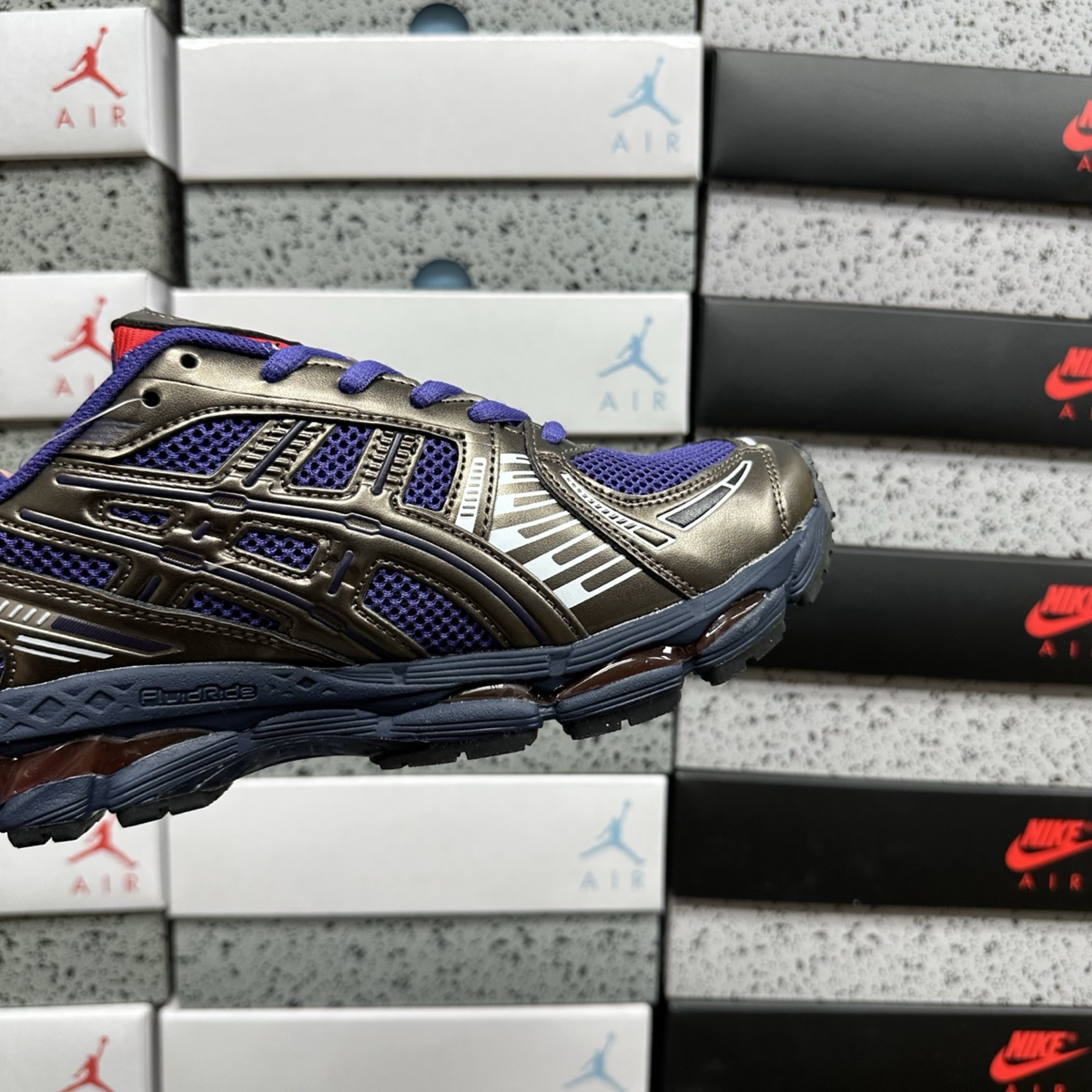 Kith x Marvel x Capcom x Asics Gel Kayano 12.1 - Captain America