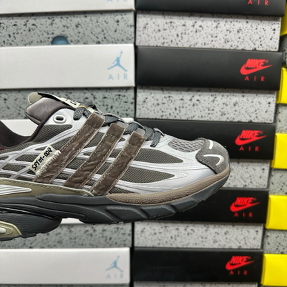 SFTM x Adidas Adistar Cushion - Silver/Grey