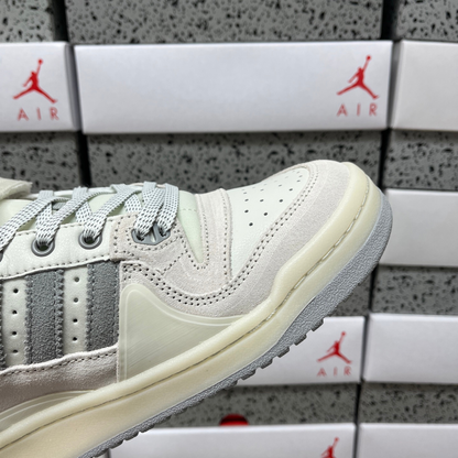 Adidas Forum Buckle Low  x Bad Bunny - Last Forum