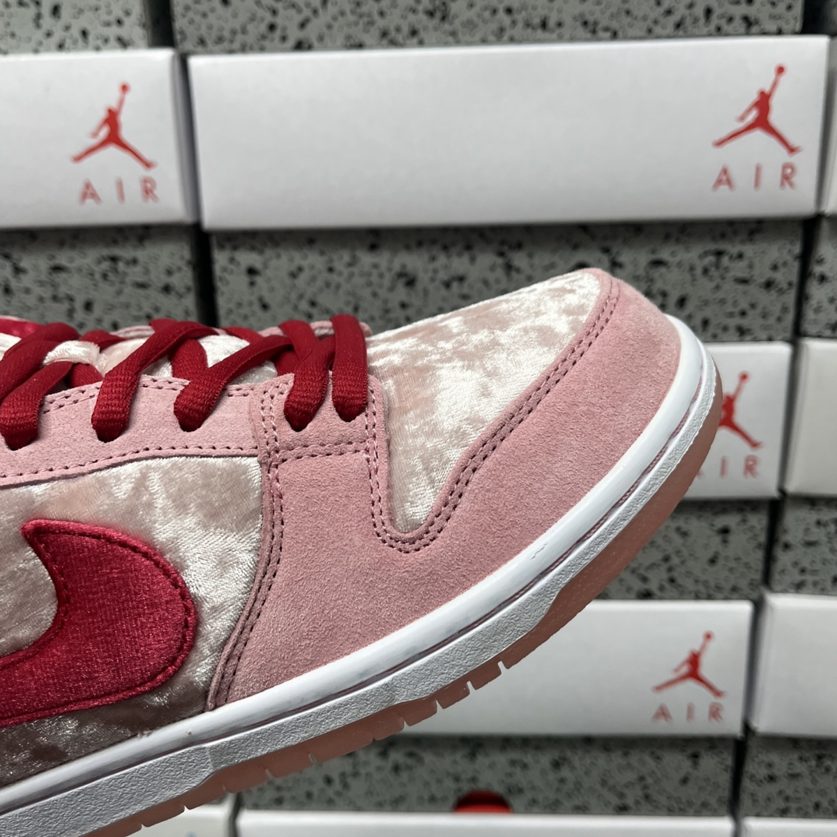 Nike SB Dunk Low Pro - StrangeLove
