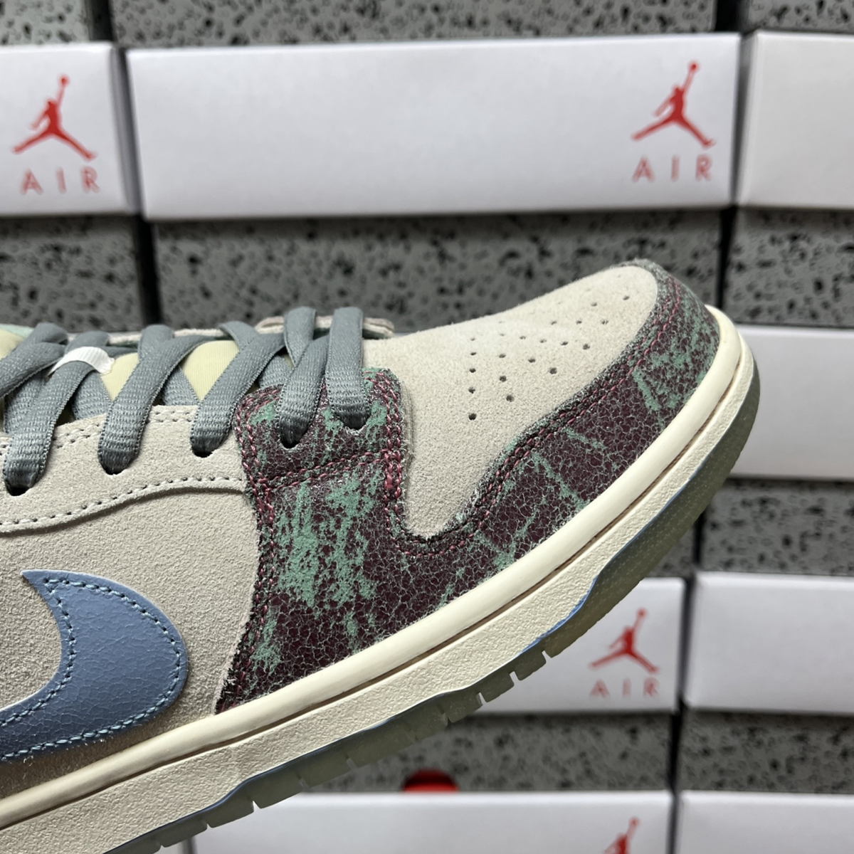 Crenshaw Skate Club X Nike SB Dunk Low - Sail Blue Cedar